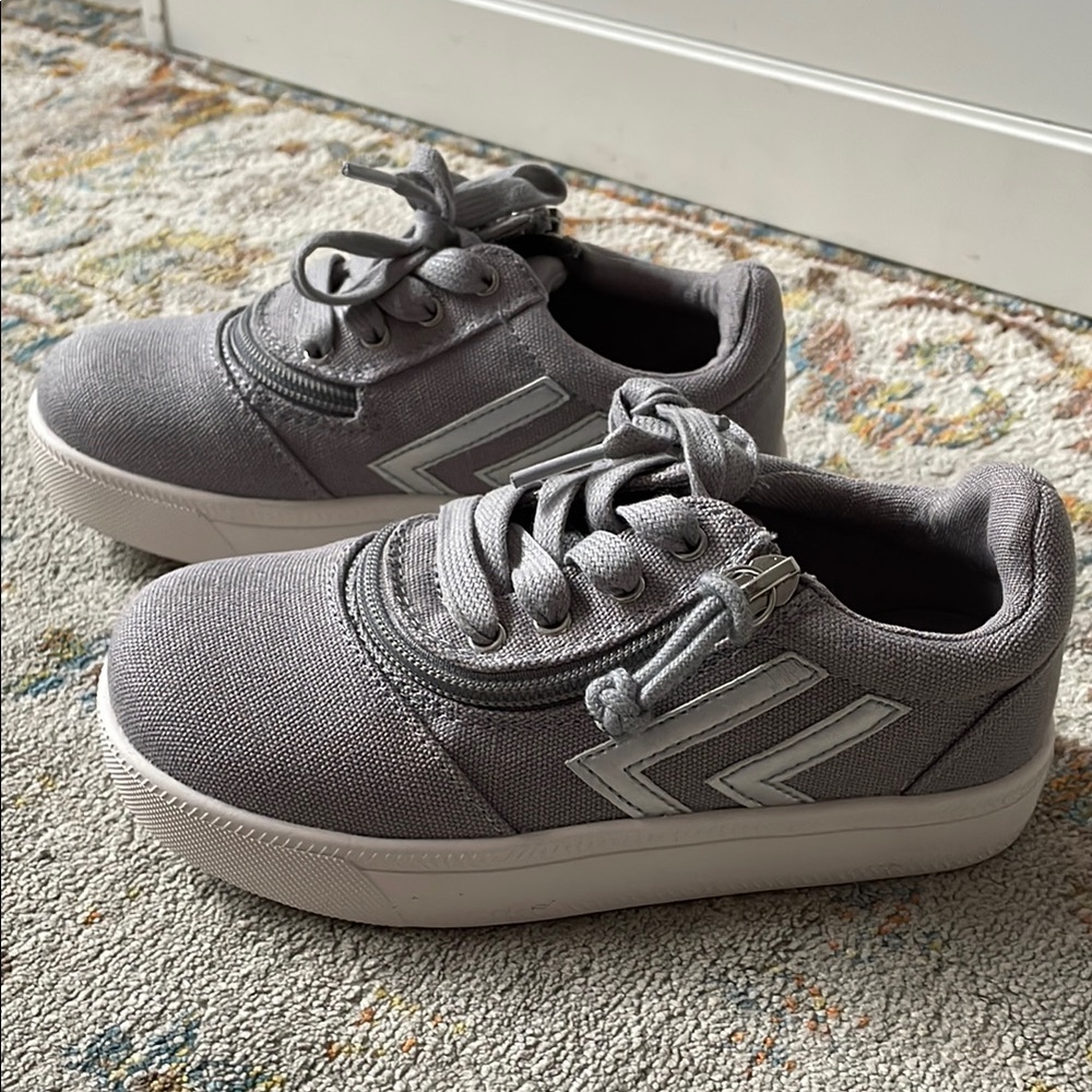 BILLY footwear